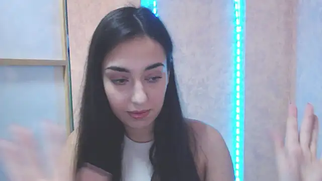 Lovelllyy online show from 02-23-25, 11:00