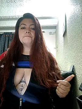 queencarlota82 online show from 03-14-25, 05:38