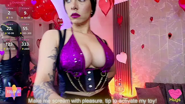 Aurora thomas  1 online show from 02-17-25, 11:34