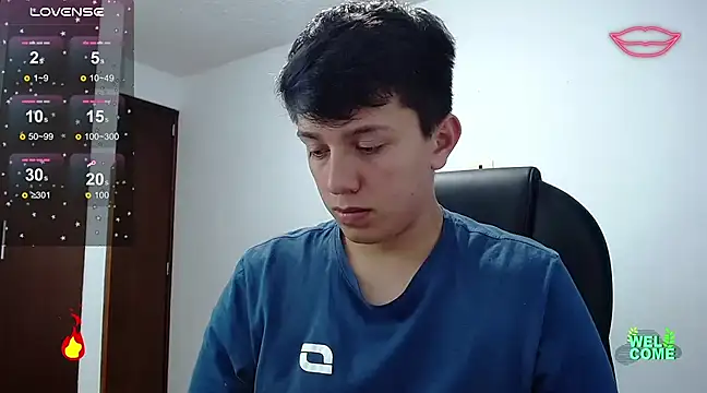 Snapshot of Alan_red chatting on 02-21-25, 01:44 Alan red online show from 02-21-25, 01:44