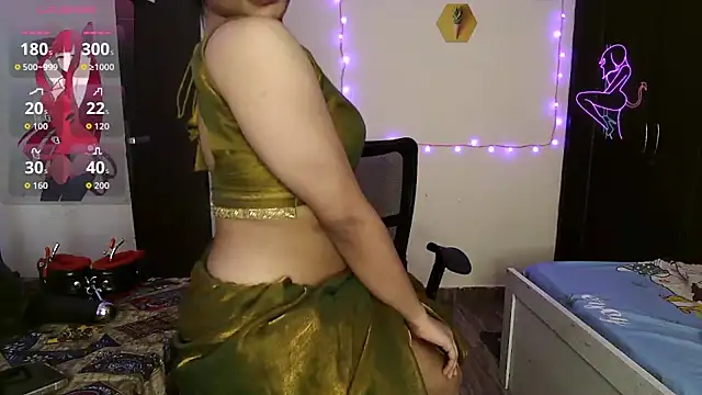 night queen07 online show from 11-14-25, 09:19