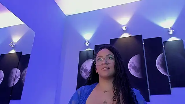 tatii moon online show from 02-13-25, 09:51