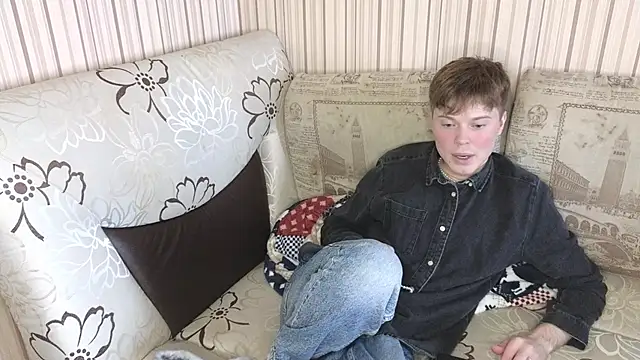 Snapshot of cameron-crowly chatting on 01-20-25, 09:56 cameron-crowly online show from 01-20-25, 09:56