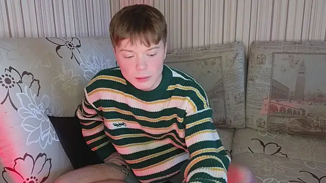 Snapshot of cameron-crowly chatting on 01-27-25, 07:35 cameron-crowly online show from 01-27-25, 07:35