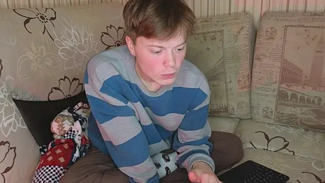 Snapshot of cameron-crowly chatting on 02-01-25, 09:11 cameron-crowly online show from 02-01-25, 09:11