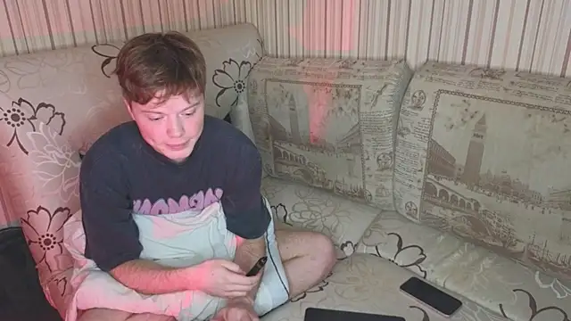 Snapshot of cameron-crowly chatting on 02-01-25, 12:16 cameron-crowly online show from 02-01-25, 12:16