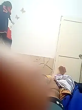 Snapshot of CubanoFull chatting on 02-06-25, 05:57 CubanoFull online show from 02-06-25, 05:57