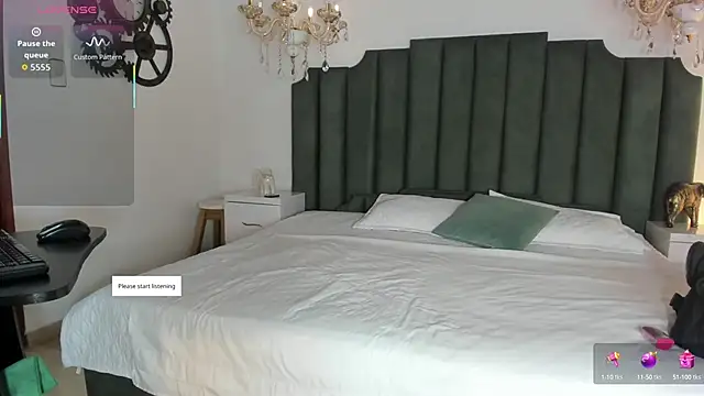 Snapshot of AnthonelaRusso_ chatting on 10-12-25, 03:49 AnthonelaRusso online show from 10-12-25, 03:49