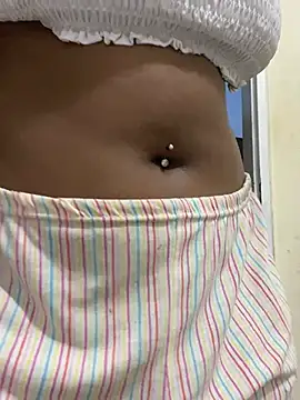 Spicey-CheekssX online show from 01-28-25, 05:14
