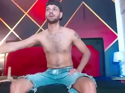 Snapshot of Cristian_white chatting on 02-08-25, 07:16 Cristian white online show from 02-08-25, 07:16