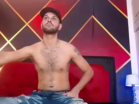 Snapshot of Cristian_white chatting on 02-09-25, 07:19 Cristian white online show from 02-09-25, 07:19