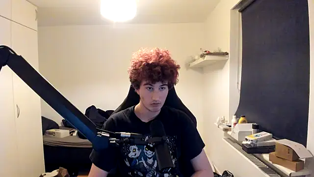 KawaiiMinaUwU online show from 01-22-25, 08:49