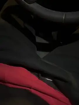 Snapshot of Greeneyes0820 chatting on 03-07-25, 09:27 Greeneyes0820 online show from 03-07-25, 09:27