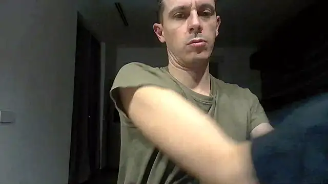 Snapshot of Masterclassyfeet chatting on 02-27-25, 11:15 Masterclassyfeet online show from 02-27-25, 11:15