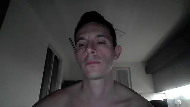 Snapshot of Masterclassyfeet chatting on 03-11-25, 11:15 Masterclassyfeet online show from 03-11-25, 11:15