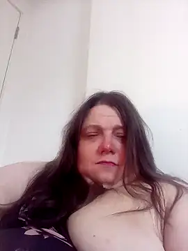 HotHornyEmmaX online show from 02-13-25, 06:16