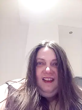 HotHornyEmmaX online show from 02-16-25, 08:33