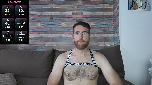 Snapshot of machohiberiko chatting on 10-08-25, 05:10 machohiberiko online show from 10-08-25, 05:10