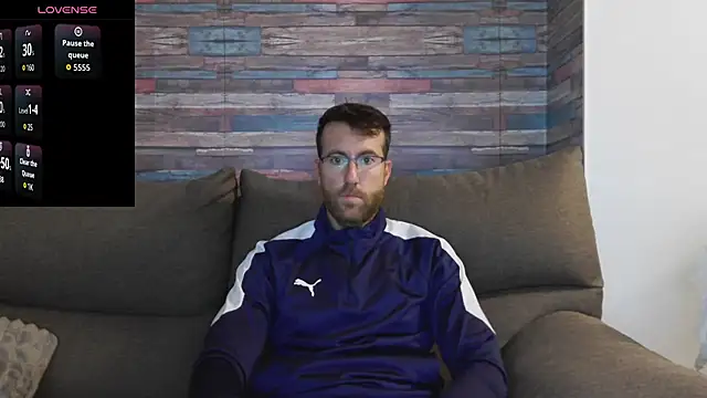 Snapshot of machohiberiko chatting on 10-30-25, 05:35 machohiberiko online show from 10-30-25, 05:35