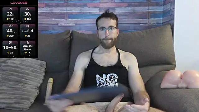 Snapshot of machohiberiko chatting on 11-06-25, 04:30 machohiberiko online show from 11-06-25, 04:30