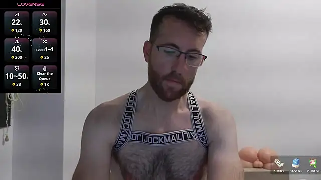 Snapshot of machohiberiko chatting on 11-13-25, 05:34 machohiberiko online show from 11-13-25, 05:34