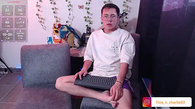 Tina 4 Charlie online show from 02-09-26, 01:26