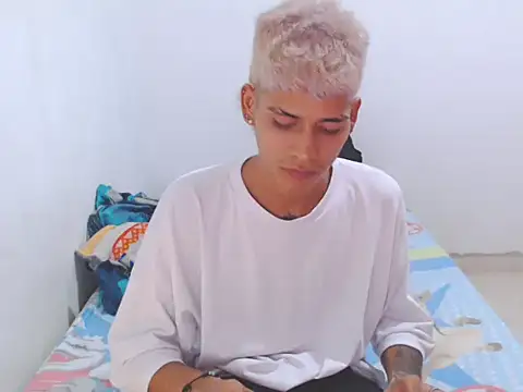 lu nastyboy18 online show from 02-06-25, 05:46