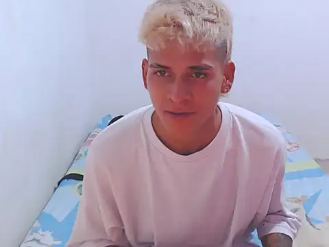 lu nastyboy18 online show from 02-10-25, 05:14
