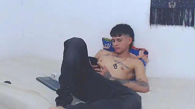 lu nastyboy18 online show from 09-21-25, 10:44
