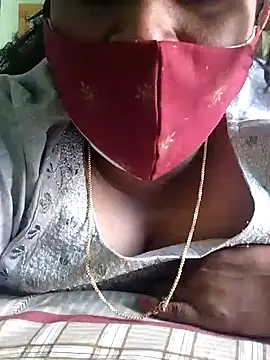 Snapshot of Tamil_Aathira chatting on 01-21-25, 11:56 Tamil Aathira online show from 01-21-25, 11:56