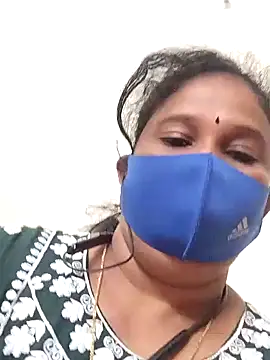 Snapshot of Tamil_Aathira chatting on 02-06-25, 03:16 Tamil Aathira online show from 02-06-25, 03:16