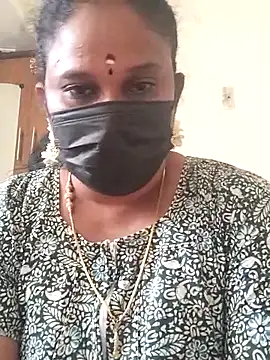 Snapshot of Tamil_Aathira chatting on 02-19-25, 11:49 Tamil Aathira online show from 02-19-25, 11:49