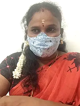 Snapshot of Tamil_Aathira chatting on 02-25-25, 01:06 Tamil Aathira online show from 02-25-25, 01:06