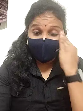 Snapshot of Tamil_Aathira chatting on 03-15-25, 10:00 Tamil Aathira online show from 03-15-25, 10:00