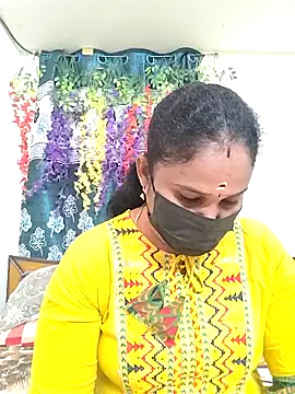 Snapshot of Tamil_Aathira chatting on 09-26-25, 09:41 Tamil Aathira online show from 09-26-25, 09:41