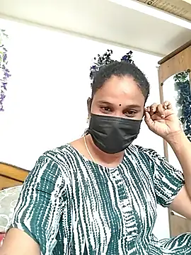 Snapshot of Tamil_Aathira chatting on 11-02-25, 02:30 Tamil Aathira online show from 11-02-25, 02:30