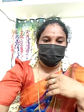 Snapshot of Tamil_Aathira chatting on 11-05-25, 07:52 Tamil Aathira online show from 11-05-25, 07:52