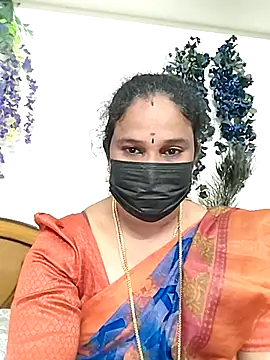 Snapshot of Tamil_Aathira chatting on 11-05-25, 08:09 Tamil Aathira online show from 11-05-25, 08:09