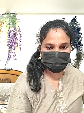 Snapshot of Tamil_Aathira chatting on 11-08-25, 08:36 Tamil Aathira online show from 11-08-25, 08:36