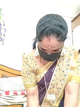 Snapshot of Tamil_Aathira chatting on 11-15-25, 09:00 Tamil Aathira online show from 11-15-25, 09:00