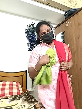 Snapshot of Tamil_Aathira chatting on 11-17-25, 04:46 Tamil Aathira online show from 11-17-25, 04:46