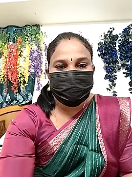 Snapshot of Tamil_Aathira chatting on 12-16-25, 06:02 Tamil Aathira online show from 12-16-25, 06:02