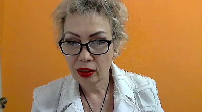 NessyJenixs online show from 02-14-25, 05:14