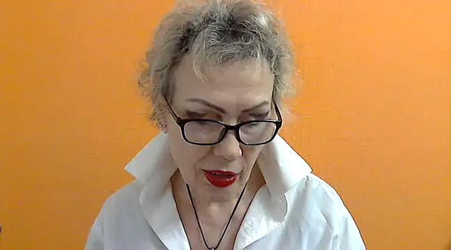 NessyJenixs online show from 03-05-25, 05:50