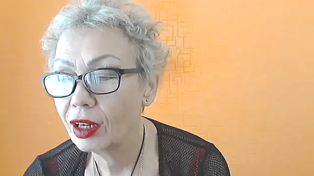 Snapshot of NessyJenixs chatting on 11-05-25, 07:30 NessyJenixs online show from 11-05-25, 07:30