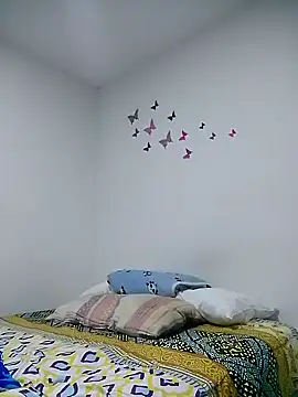 Tylerdrdn online show from 10-15-25, 07:14