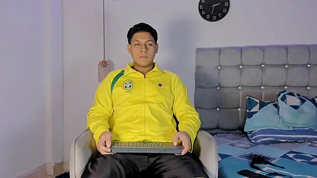 Tylerdrdn online show from 11-16-25, 05:57