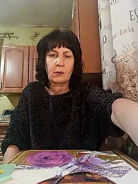 Snapshot of Laura_Kiss chatting on 01-16-26, 04:38 Laura Kiss online show from 01-16-26, 04:38