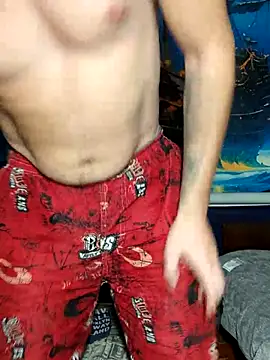 Snapshot of DiMastyzzz chatting on 10-19-25, 10:10 DiMastyzzz online show from 10-19-25, 10:10