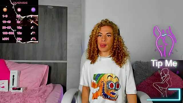 Snapshot of Bryna_ chatting on 09-14-25, 04:00 Bryna online show from 09-14-25, 04:00